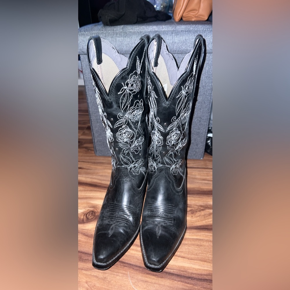 Crush by Durango Women’s Black Rosewood Western Boot